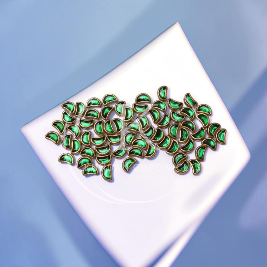 Green Moon Crystal Kundan-10G