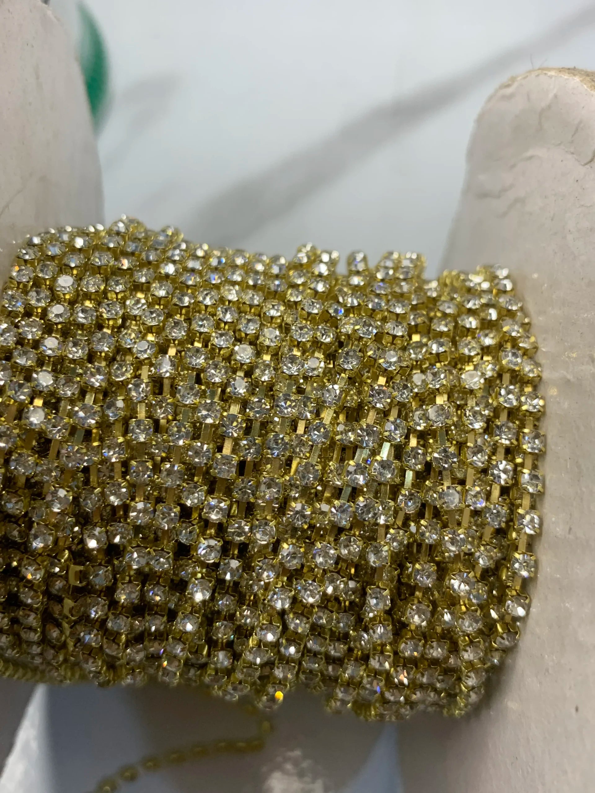 Sada-Golden Rhine Stone Chain (1Yard)