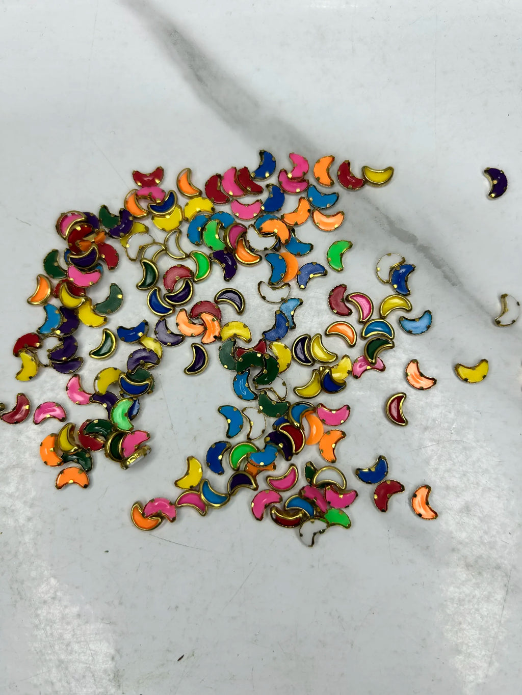 Mix-Color Moon Kundan (10G)