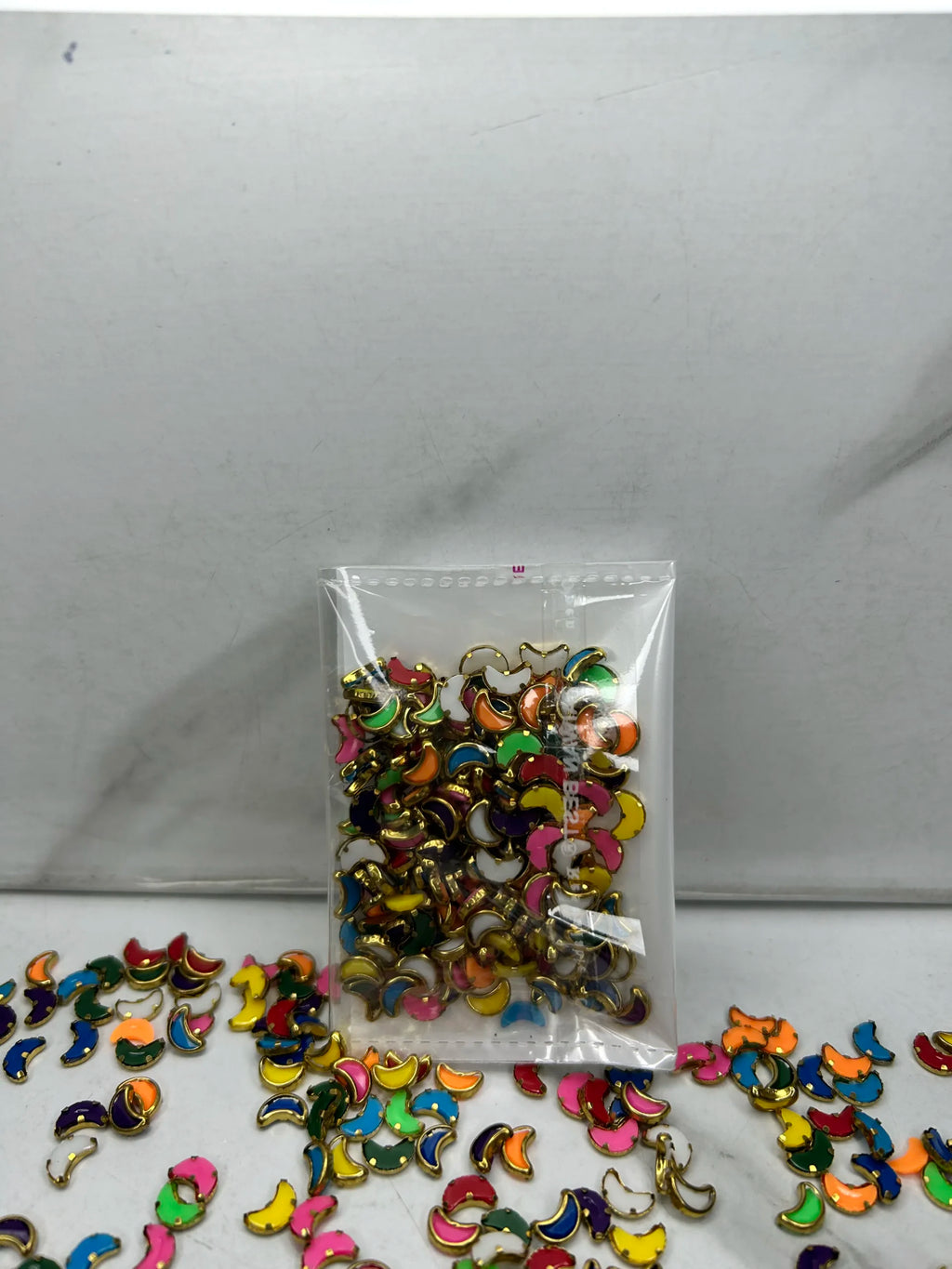 Mix-Color Moon Kundan (10G)
