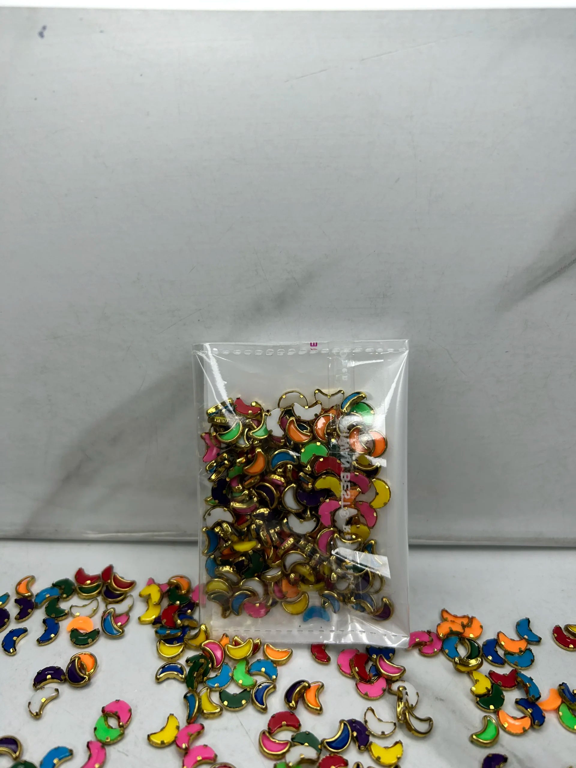 Mix-Color Moon Kundan (10G)
