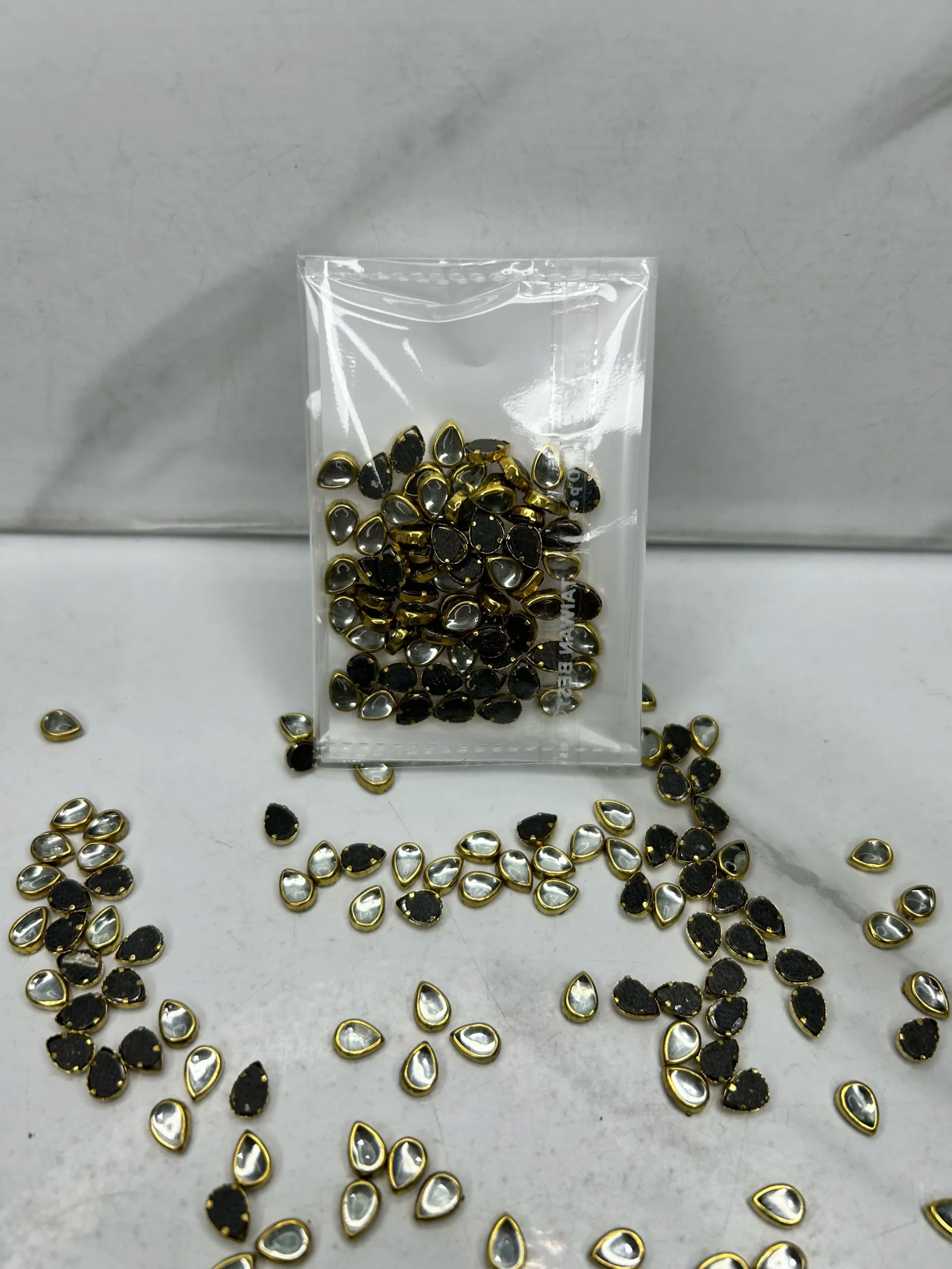 Small-Drop Kundan (10G)