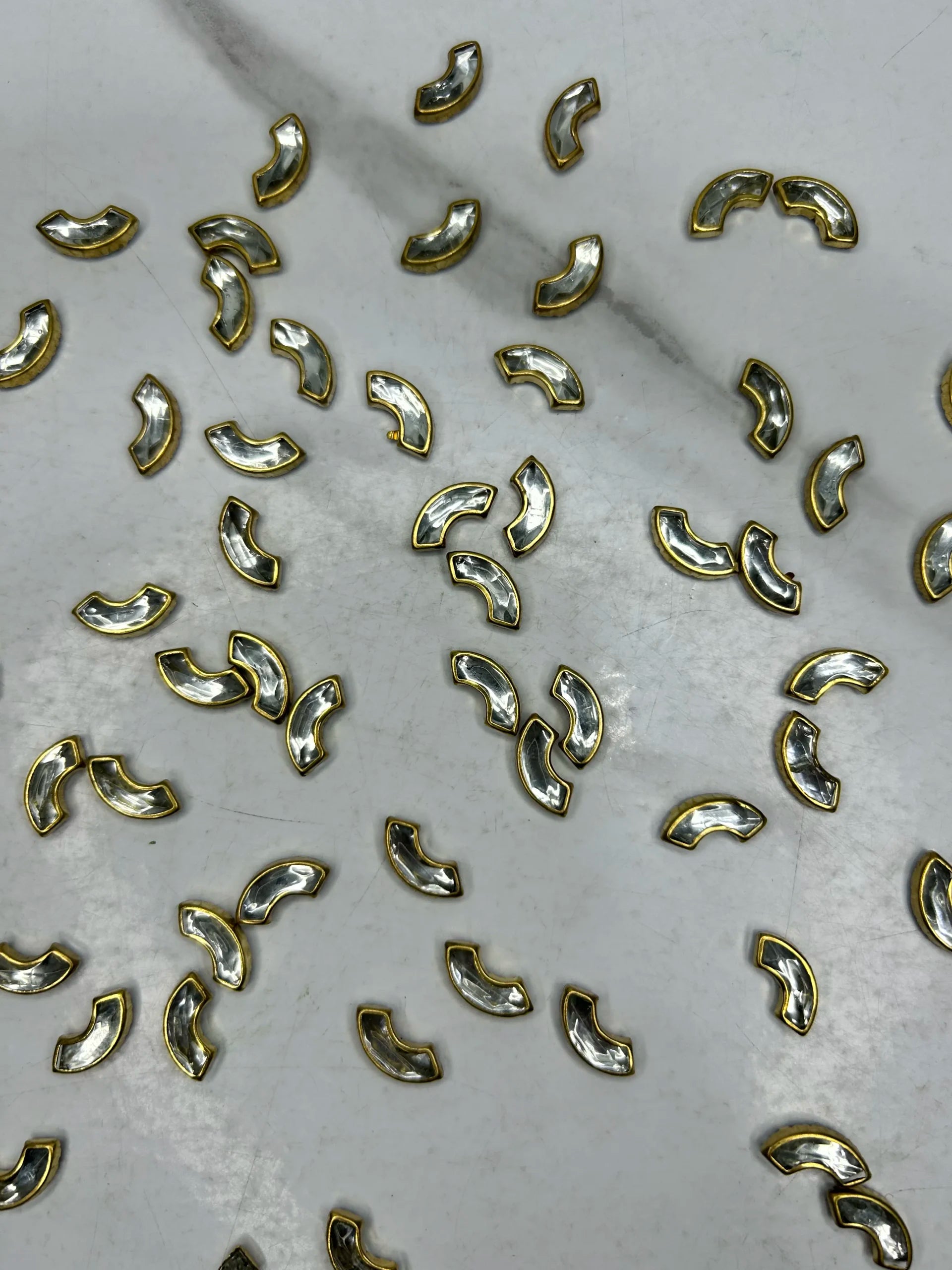 C-Shape Kundan (10G)