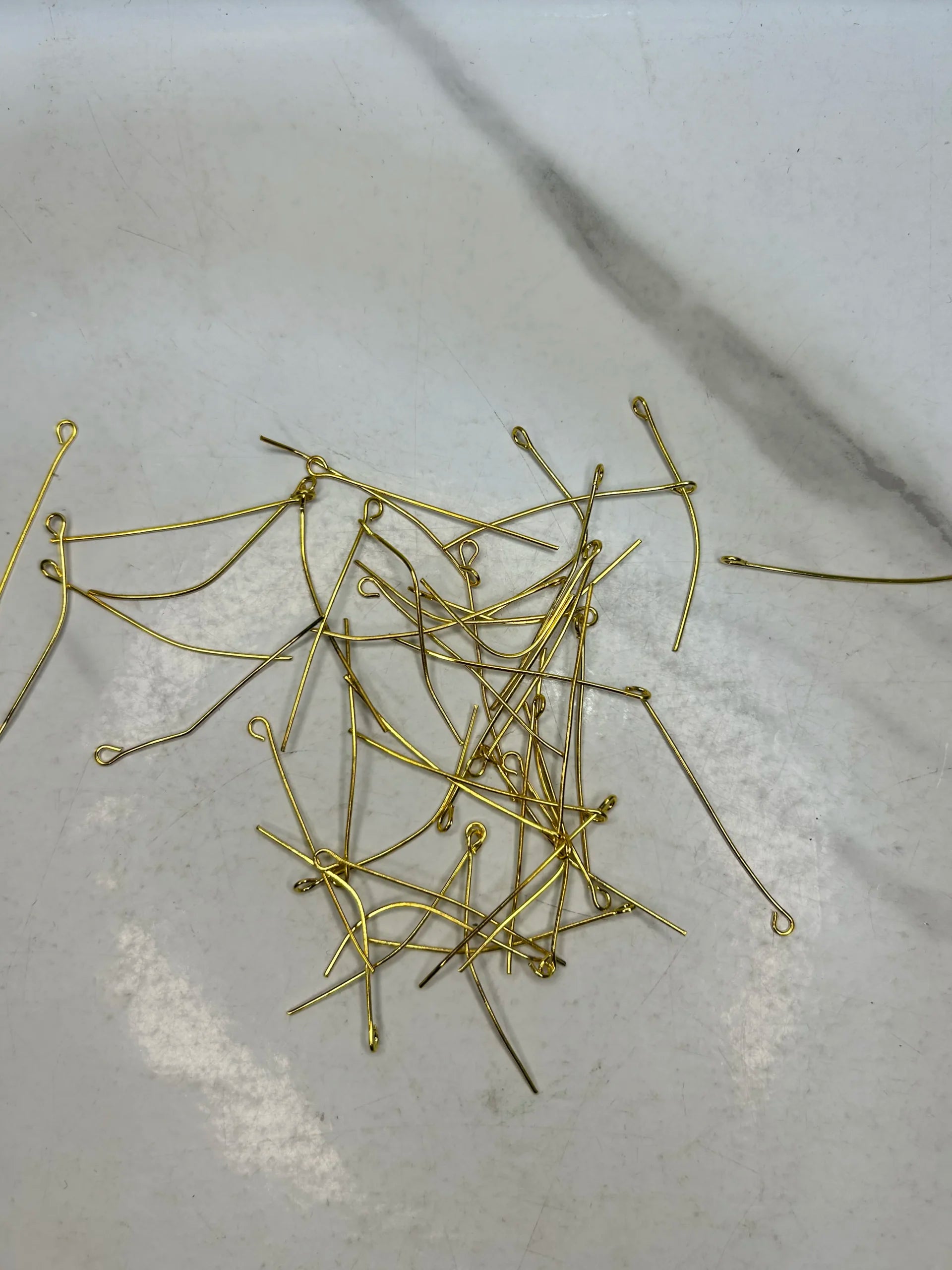 Golden-Loops Pin (10G)