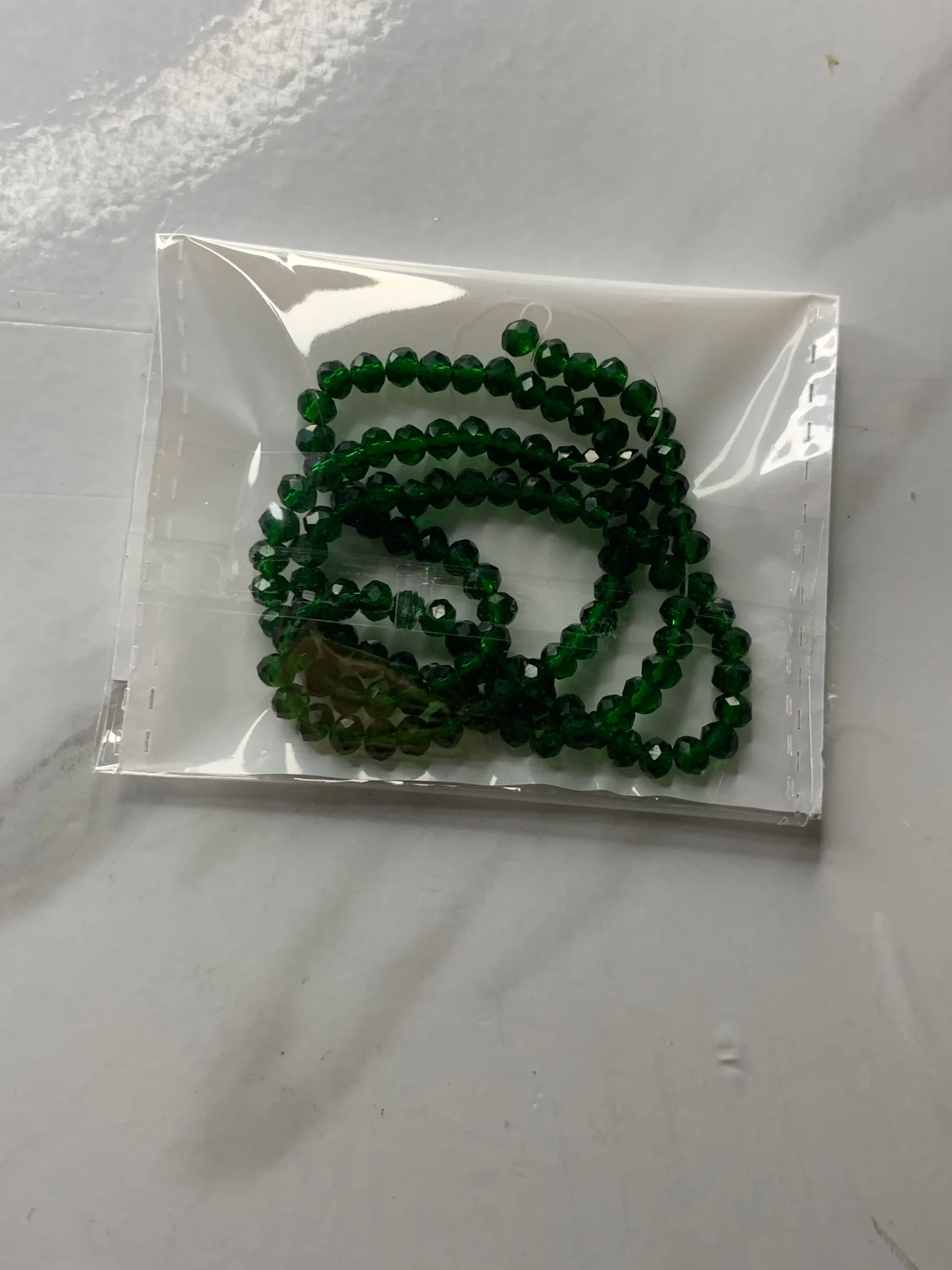 4mm- Dark Green Crystal(One-String)