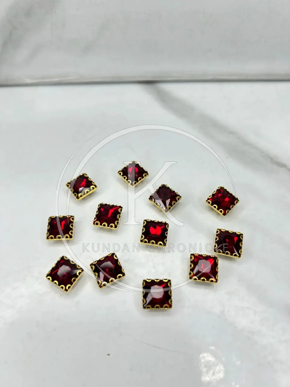 Red Square-Stone Small (12Pcs)