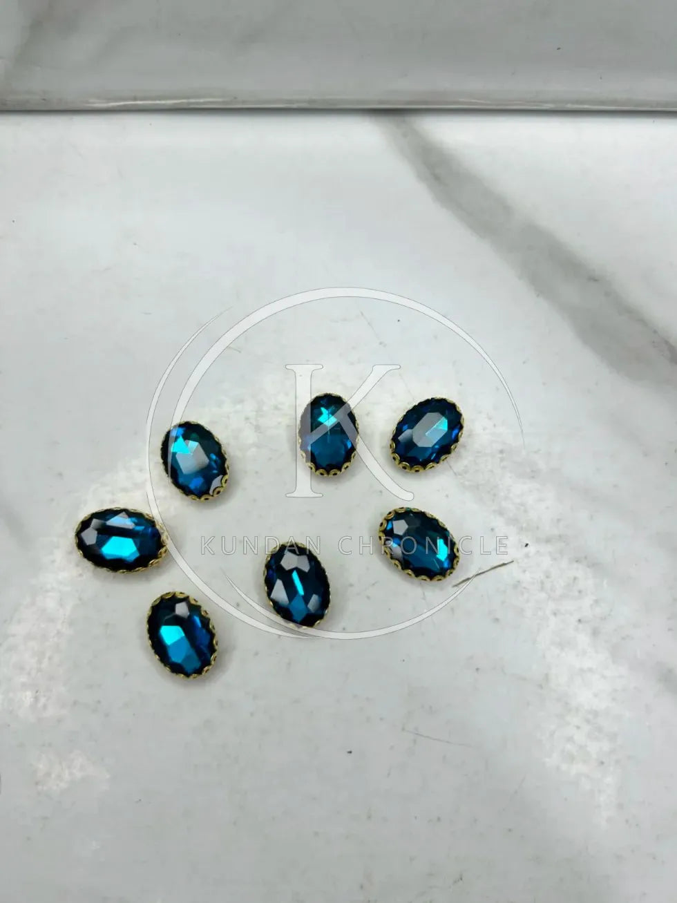 Deep Sea Blue Oval-Stone Golden Base Medium ( 6Pcs )