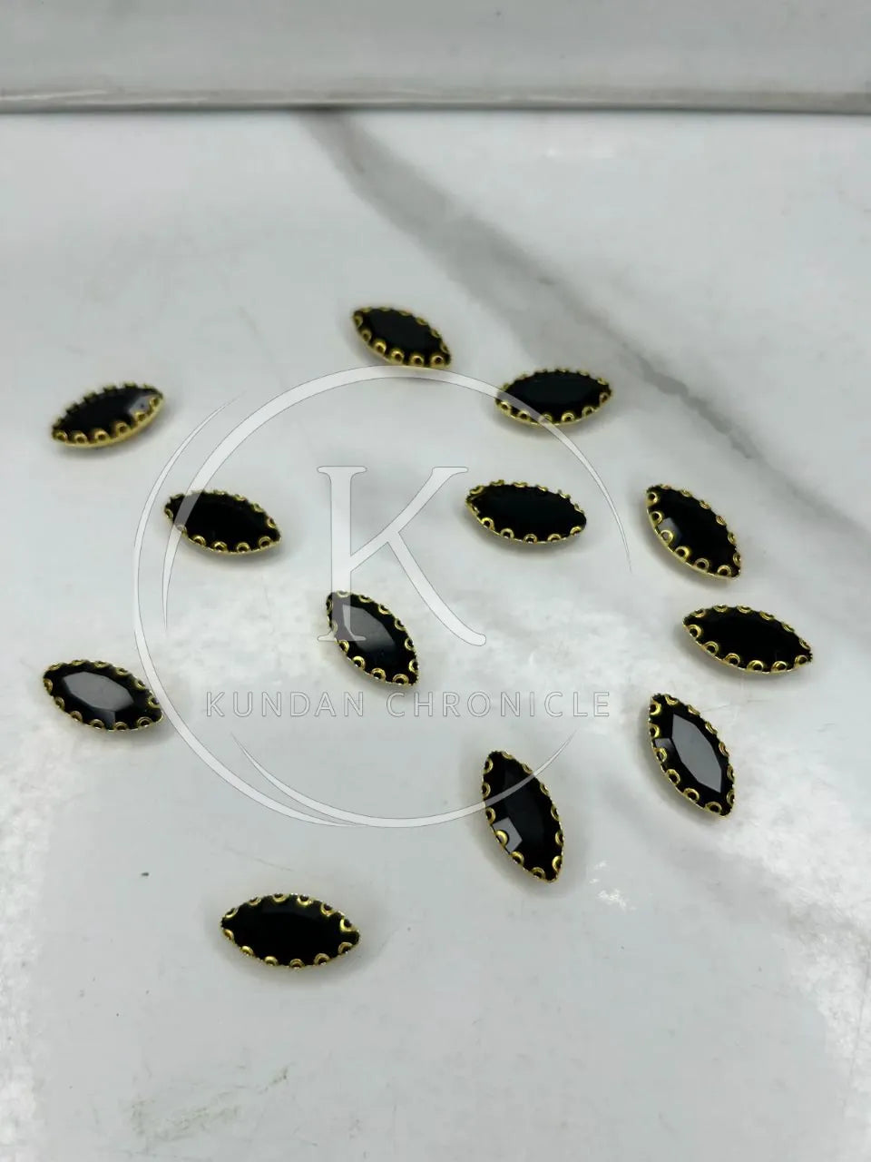 Black Matte Boat-Shape Stone (Regular)-12Pcs