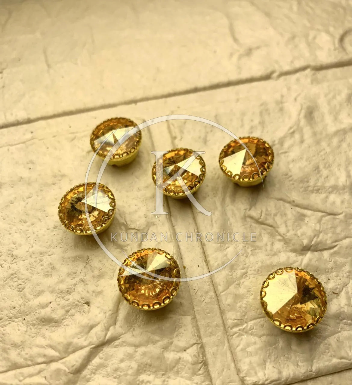 Golden Circle Glass Stones Large -6Pcs