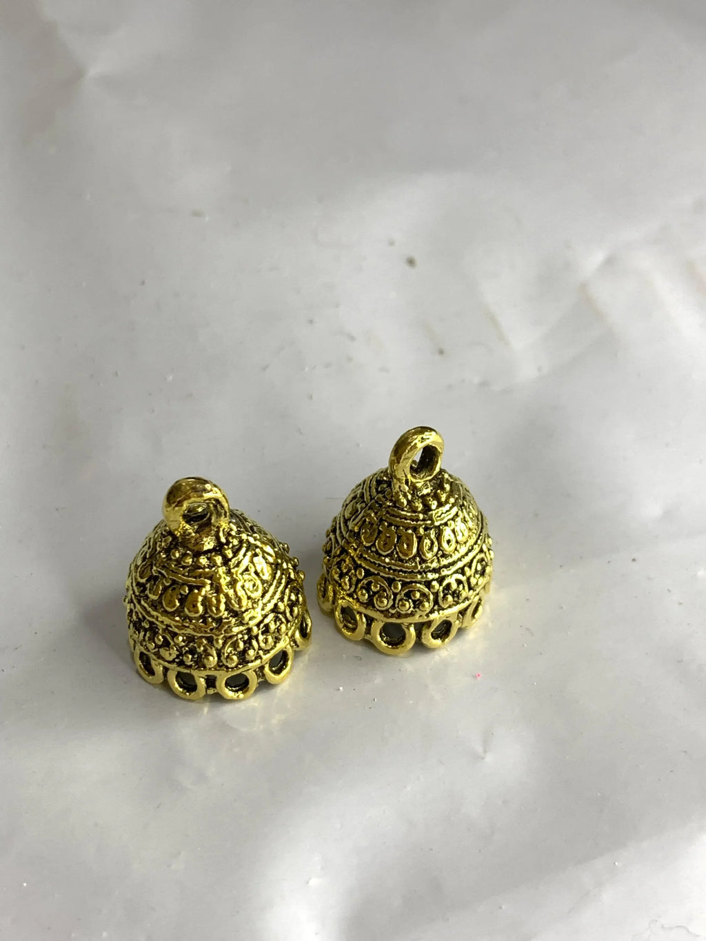 Golden-Chumki Pair (Small)