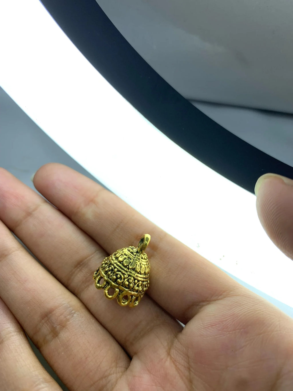 Golden-Chumki Pair (Small)