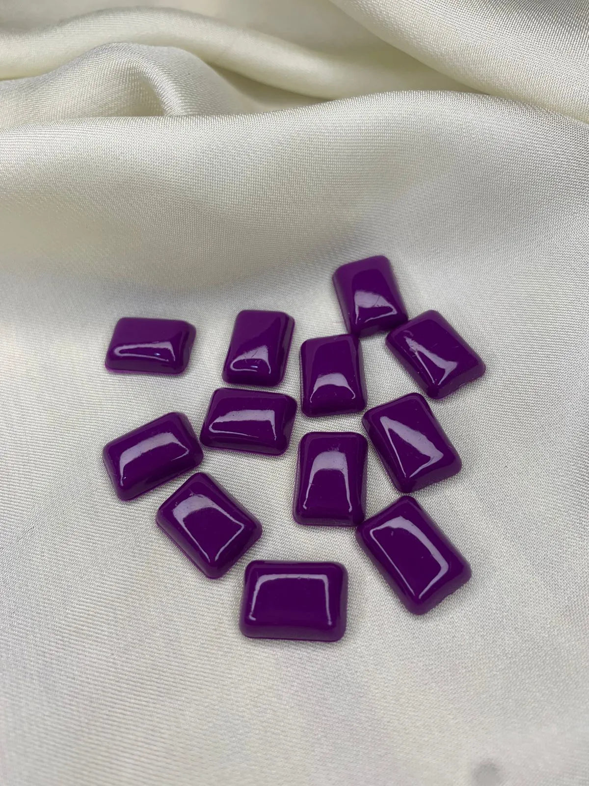 Purple (High Quality Plastic Stone)-12Pcs