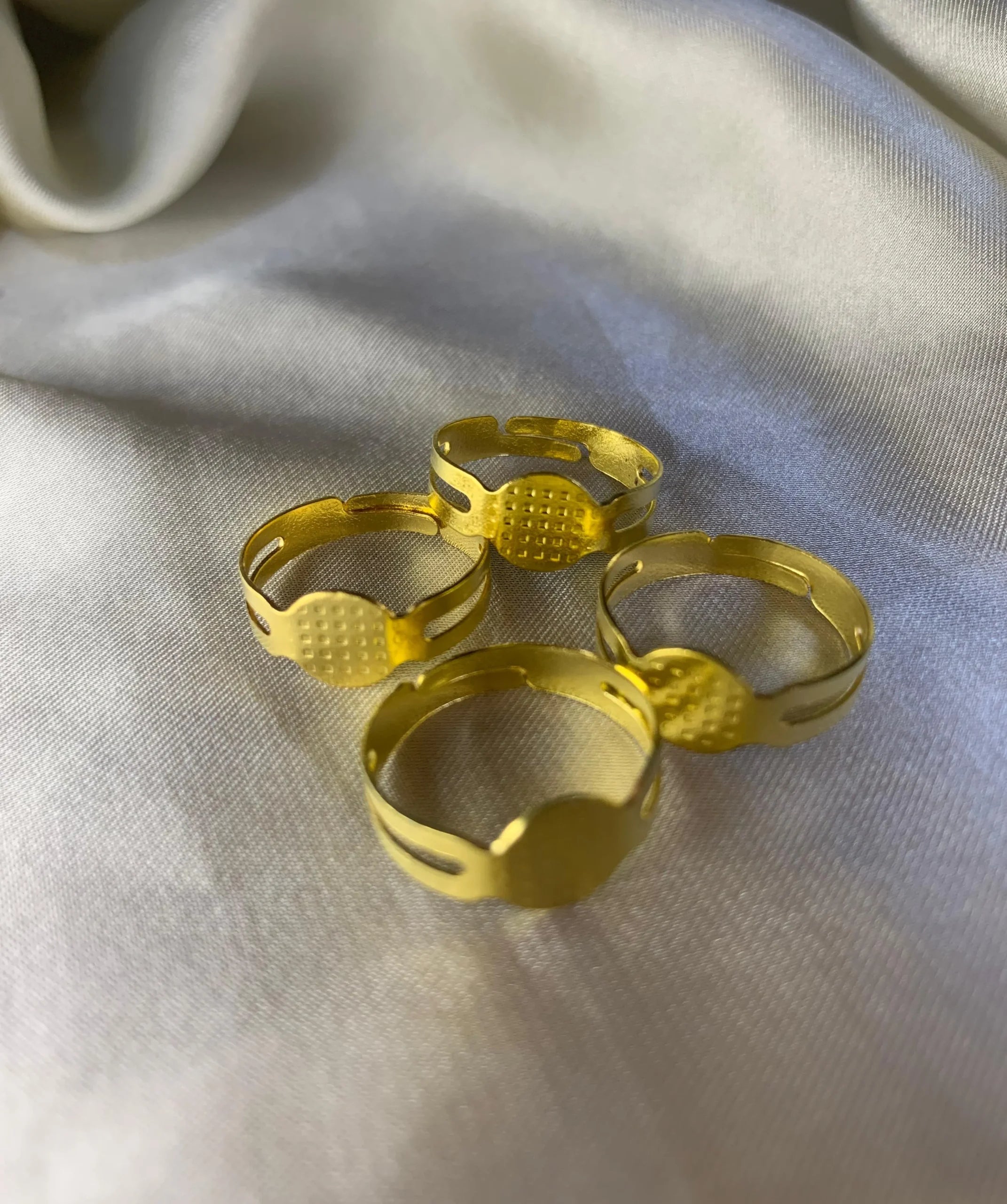 Small Ring Base (4Pcs)