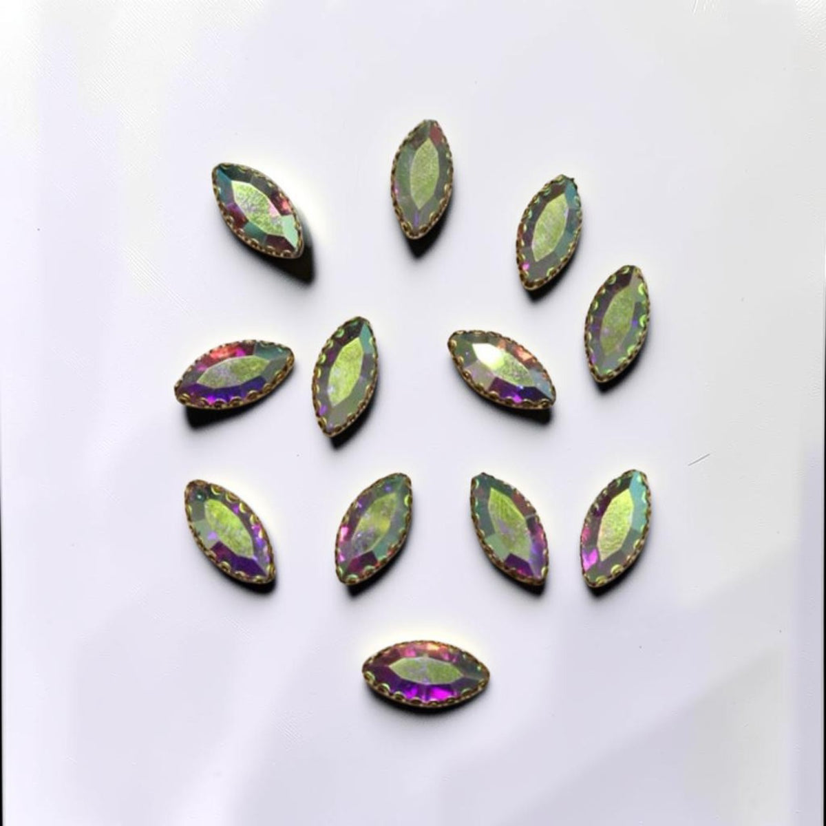 White Multi Boat Shape Glass Stone-12 Pcs