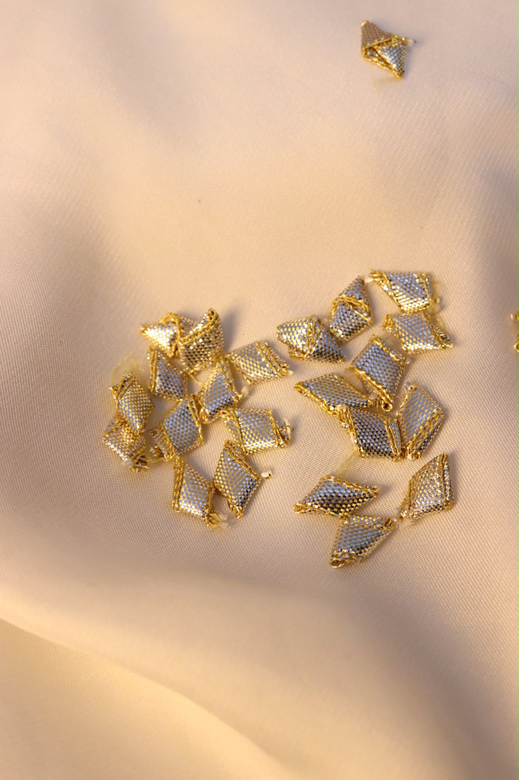 Gotta Kinare Patti Golden-10G