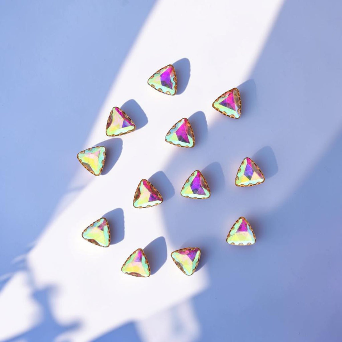 White Multi Triangular Stone-12 Pcs