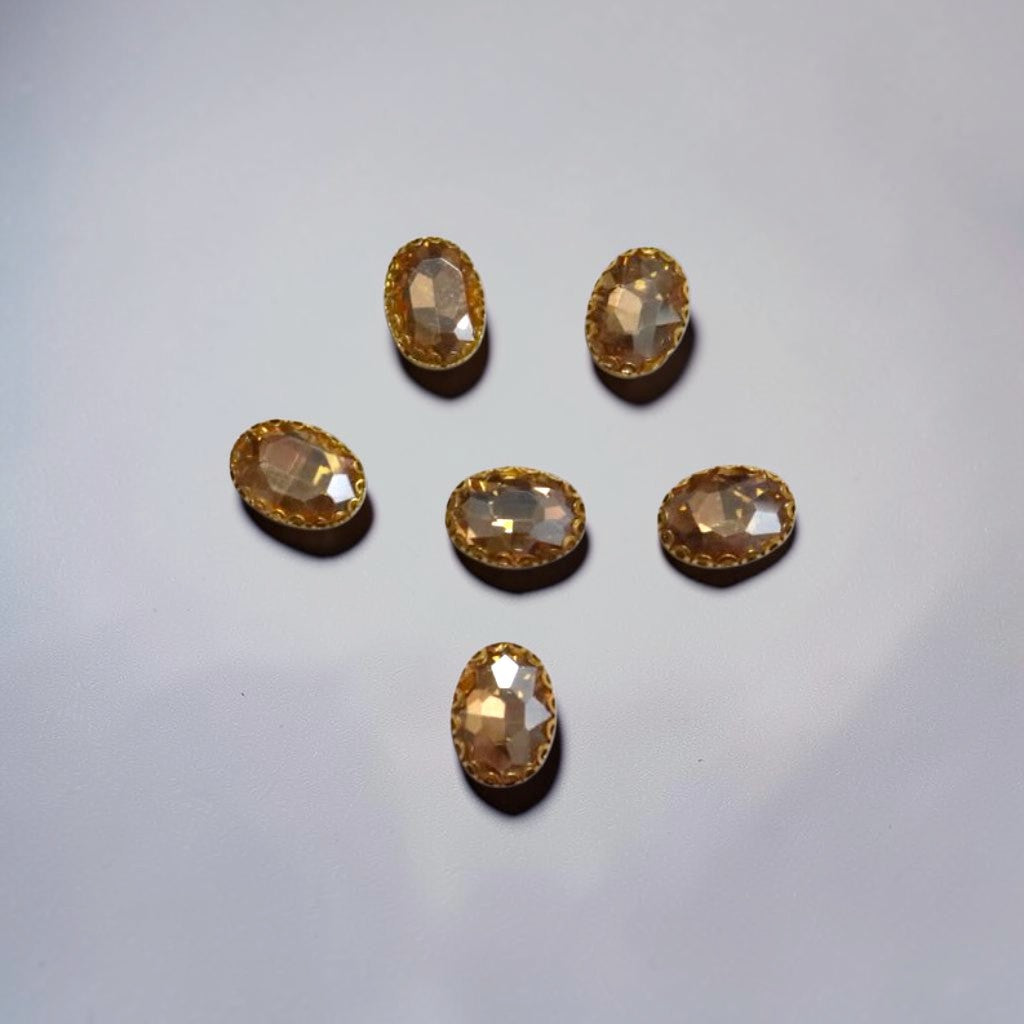 Champagne Oval Stone Medium-6 Pcs