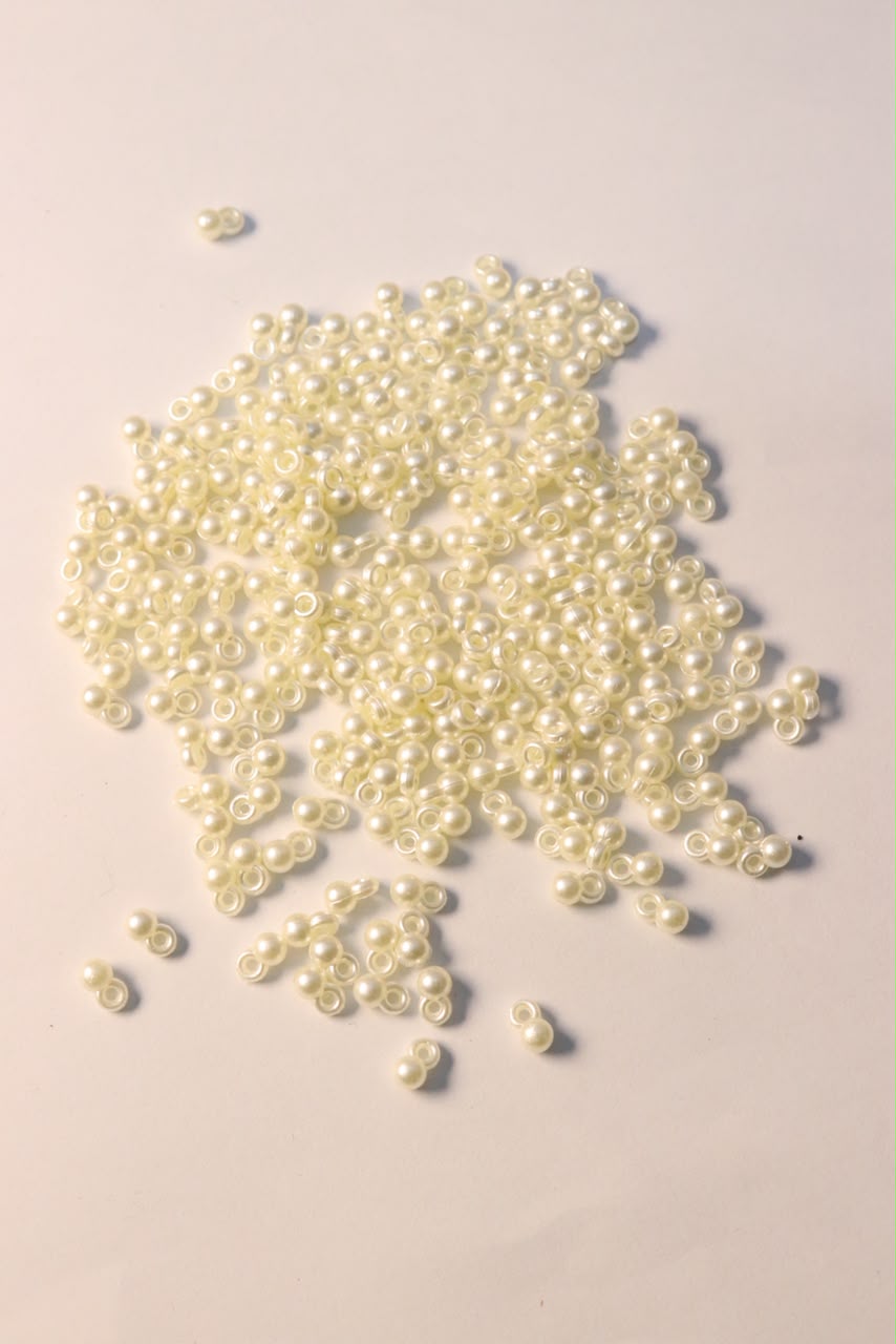 Plastic Loriyals-15G